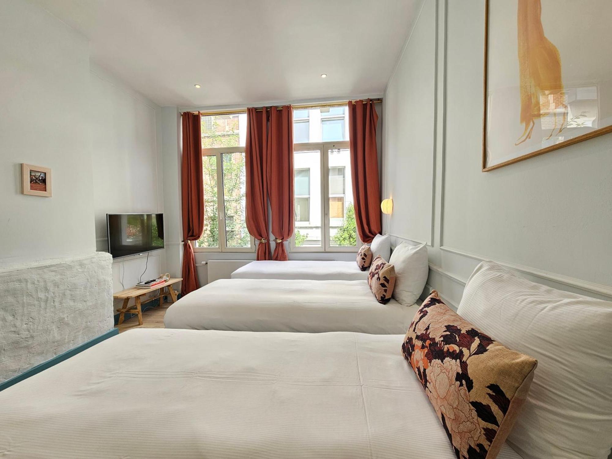 Shway - The Saffron Dress Villa Antwerpen Ngoại thất bức ảnh